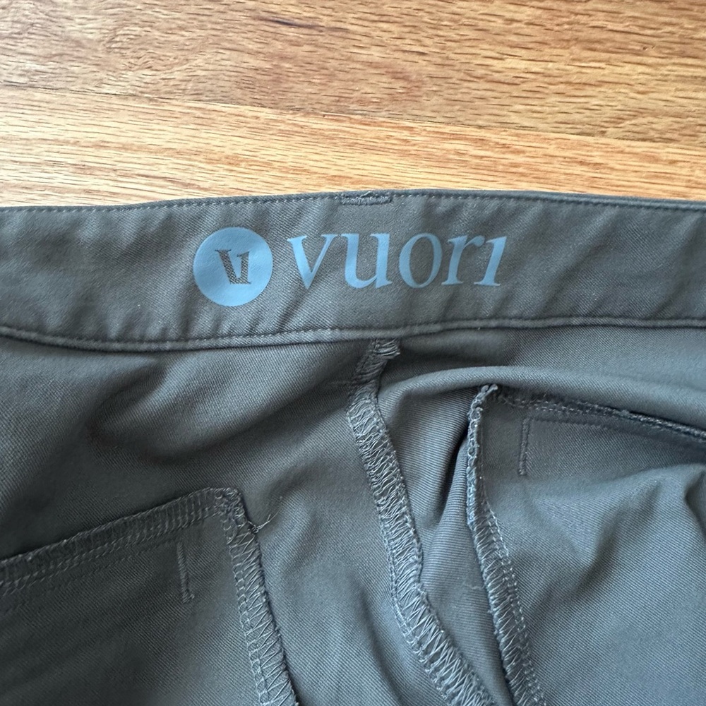 Vuori Cascade Tech Pant V427 - Picture 4 of 5
